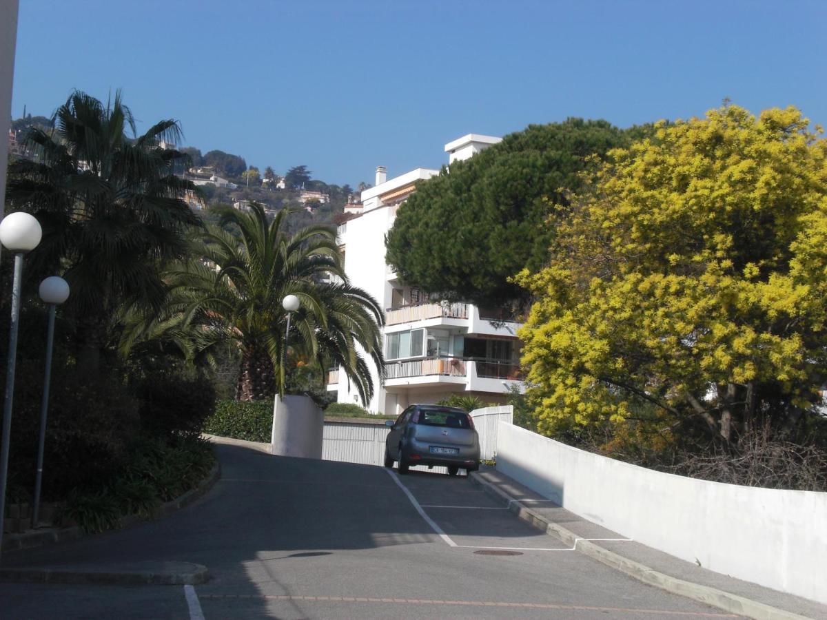 Residence Avec Piscine, Plage A 100 M, Cannes Et Juan Les Pins A 5 Min, Wifi ゴルフ・ジュアン エクステリア 写真