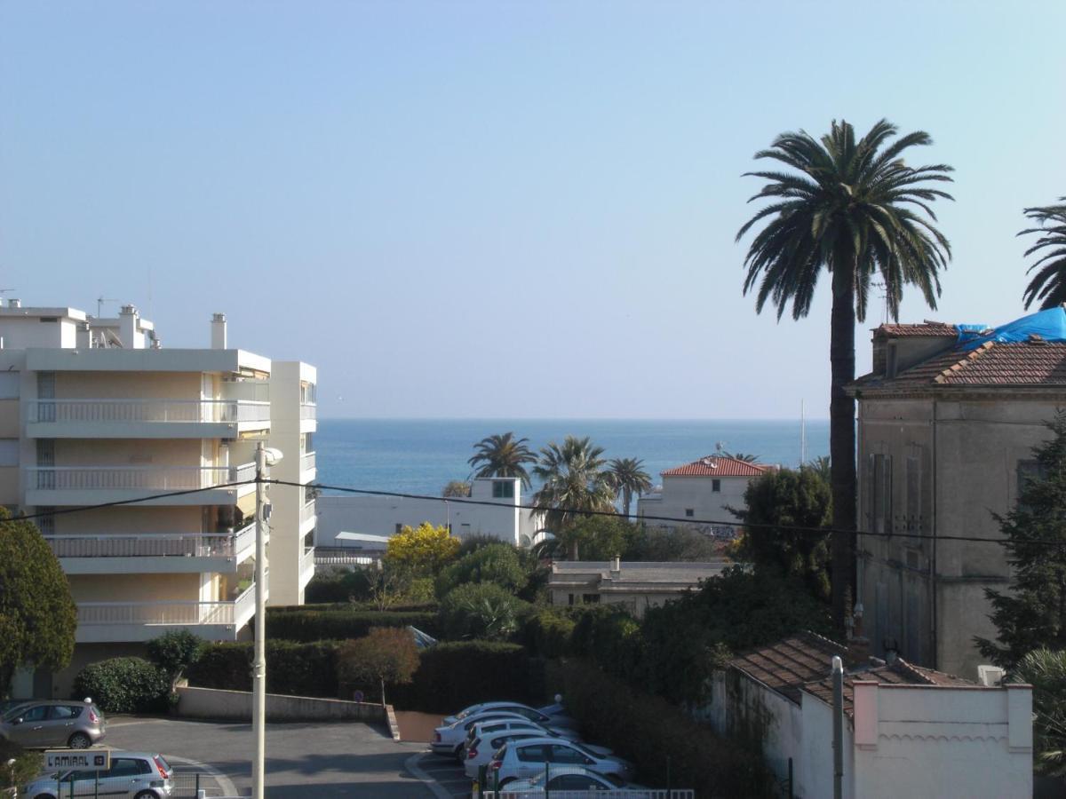 Residence Avec Piscine, Plage A 100 M, Cannes Et Juan Les Pins A 5 Min, Wifi ゴルフ・ジュアン エクステリア 写真